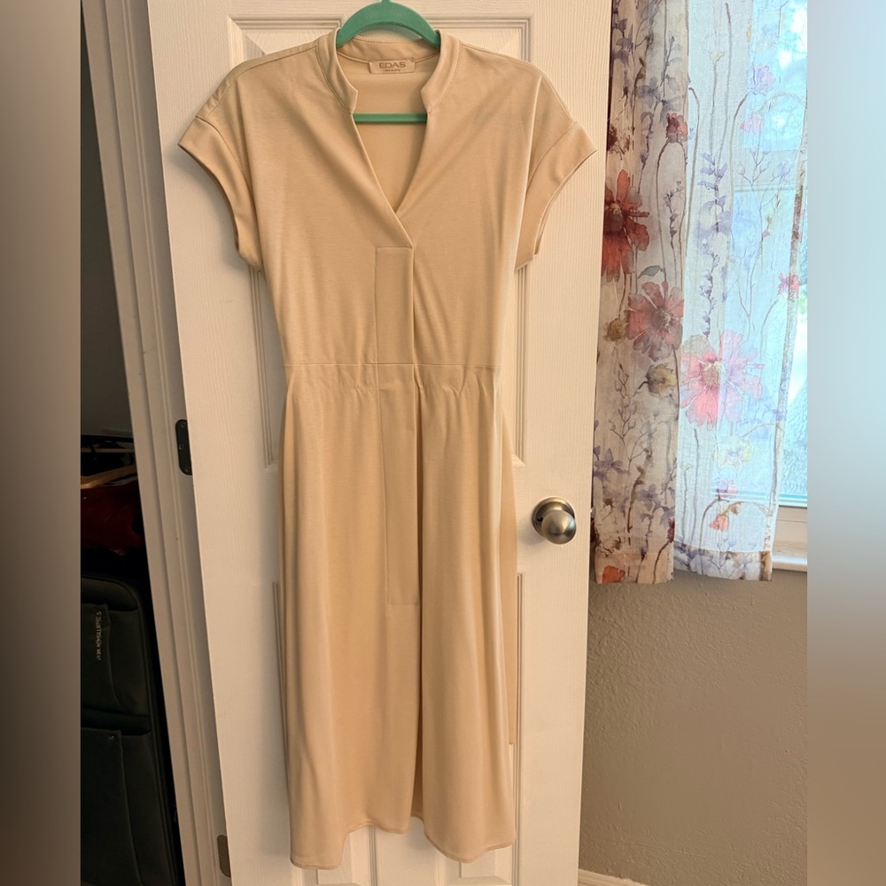 NWOT Italian Elegant Cream Women's Dress